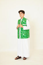 Load image into Gallery viewer, Saudi Classic Vest
